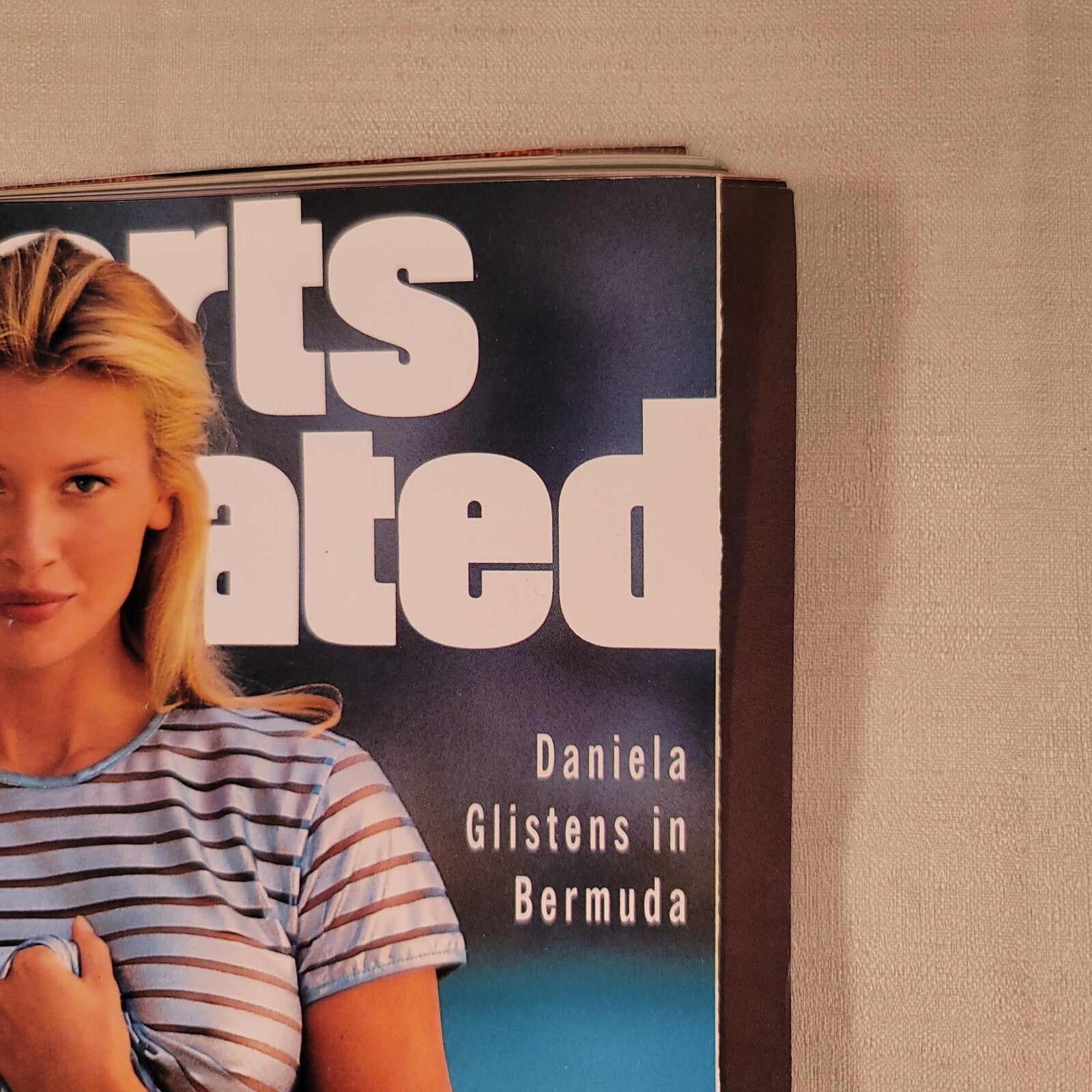 Sports Illustrated Swimsuit Edition (February 20, 1995) Daniela Pestova Feature