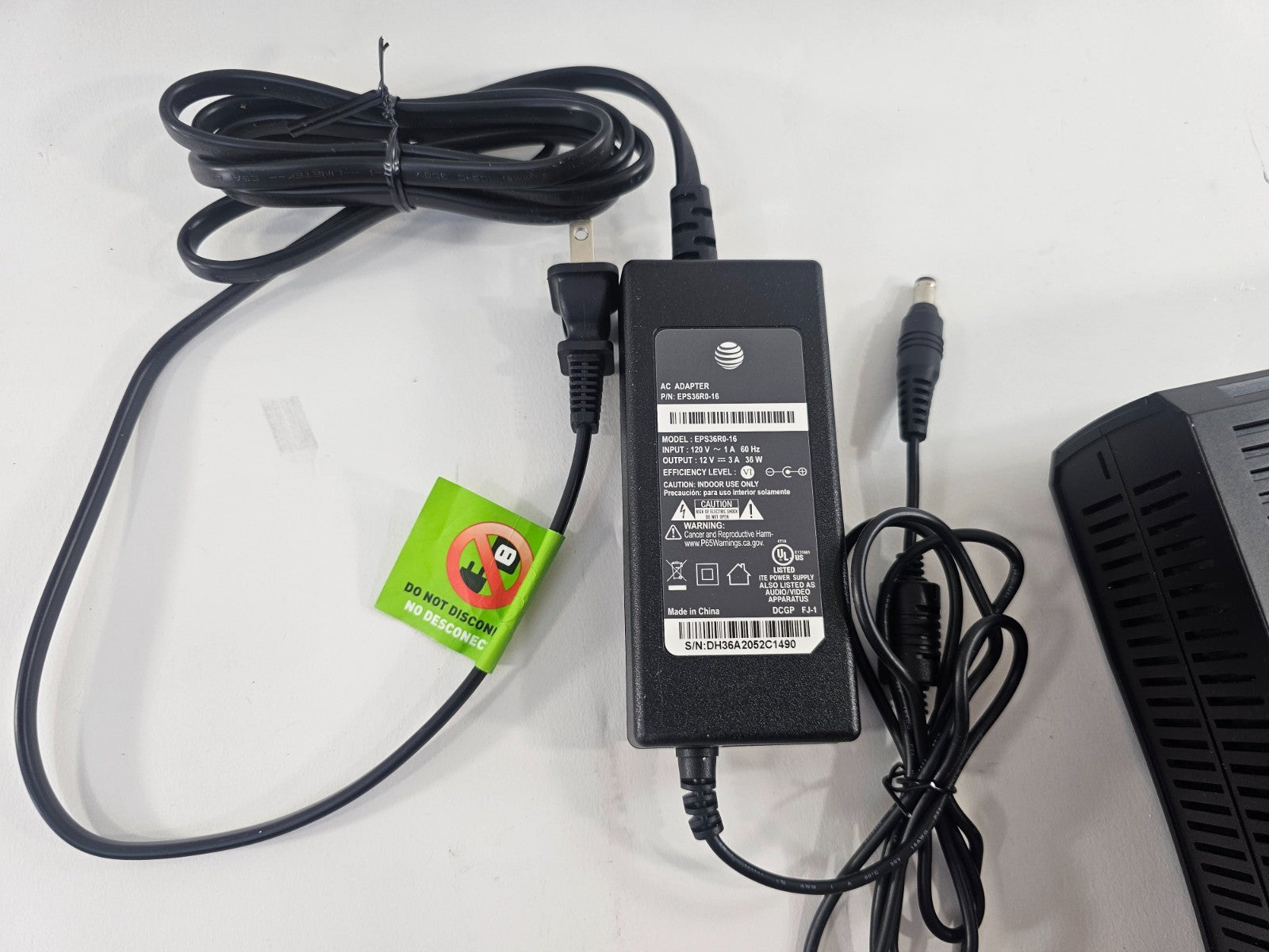 AT&T Arris BGW210-700 Broadband Gateway WiFi Modem Router with Adapter