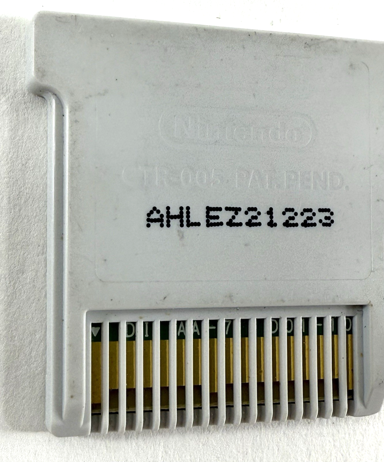 Hello Kitty Picnic w/ Sanrio Friends (Nintendo 3DS, 2012) Game Cartridge & Case