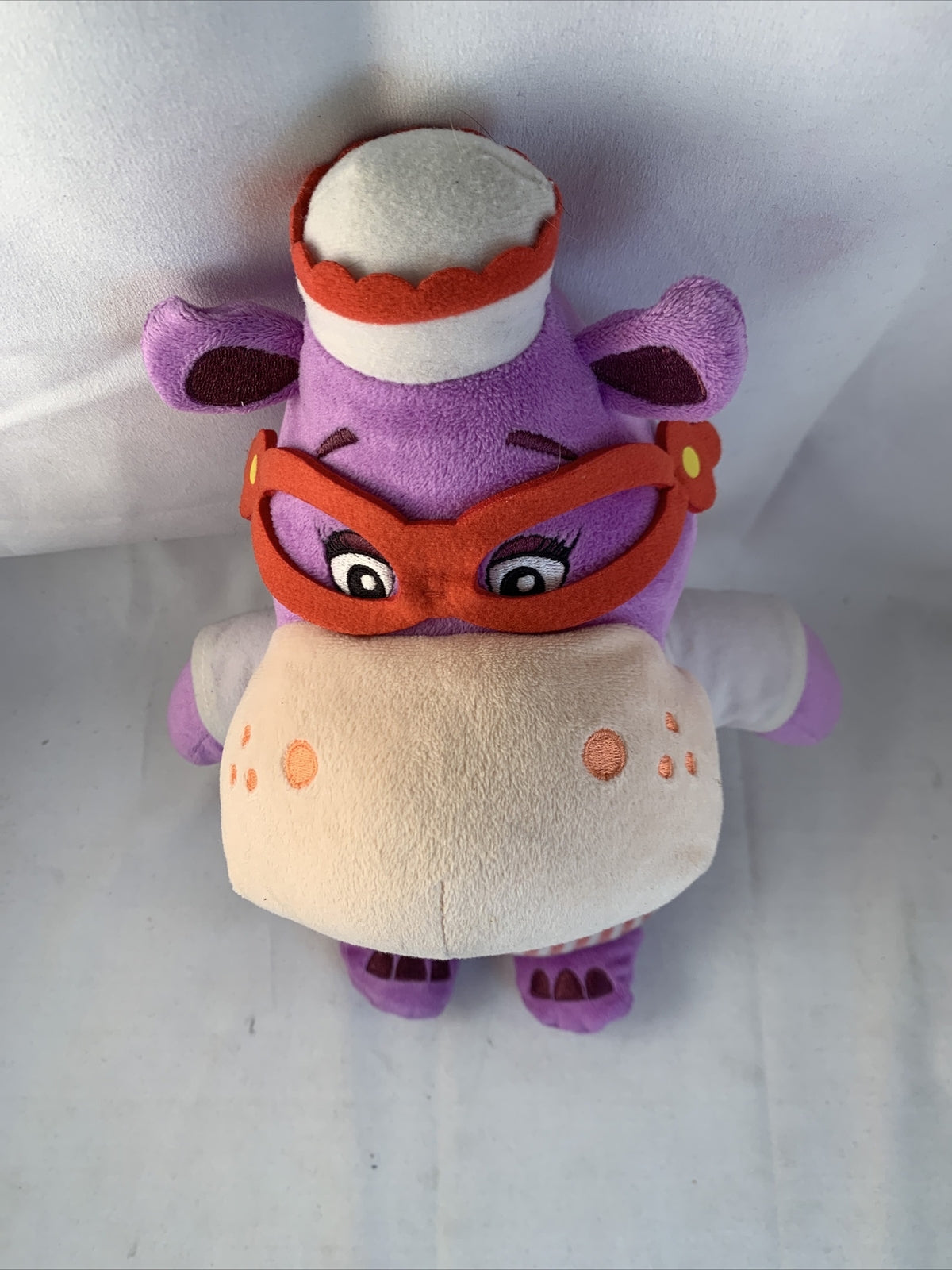 Disney Doc McStuffins Nurse Hallie Cuddles & Hugs Talking 12" Plush Hippo -Works