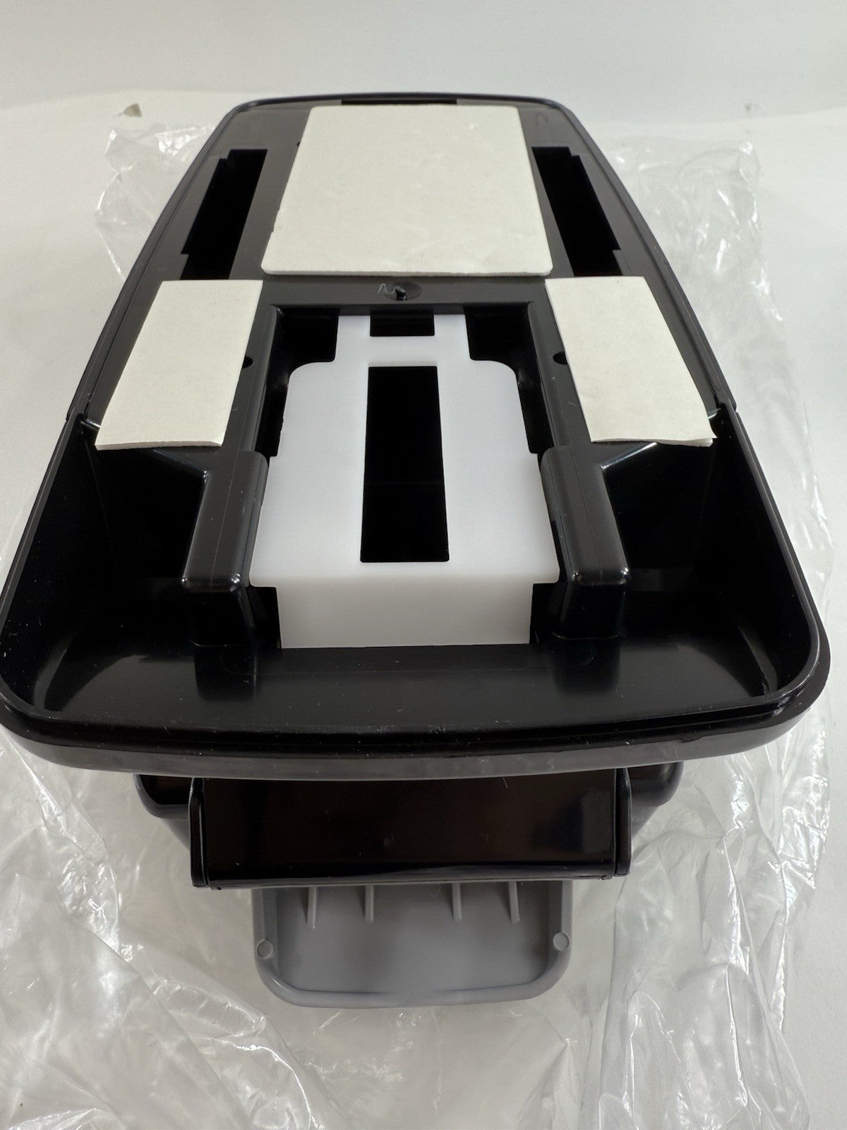 Gojo Push-Style Soap Dispenser 9033-12 - New, No Box