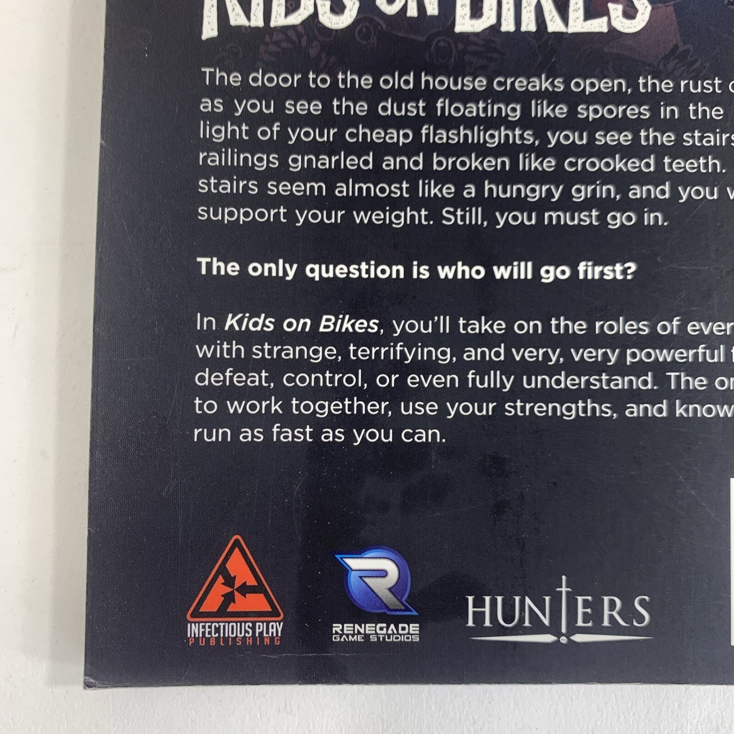 Kids on Bikes by Doug Levandowski and Jon Gilmour (2018, Trade Paperback)