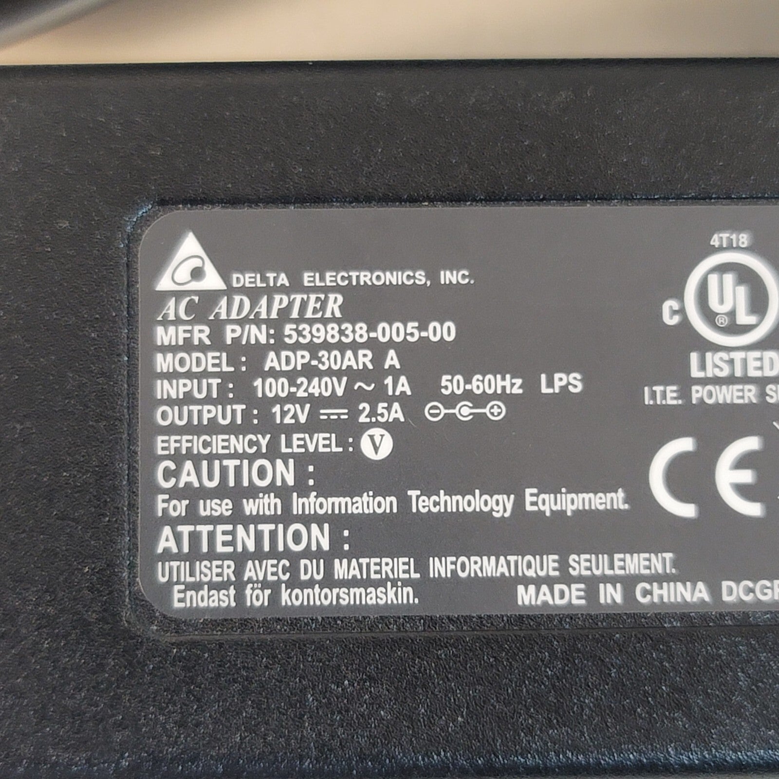 Delta Electronics AC Adapter Model: ADP-30AR A