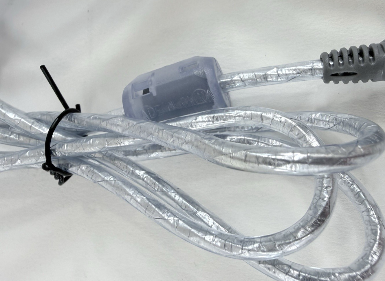 Mad Catz Game Boy Advance Silver/Purple Link Transfer Cable - Tested and Working