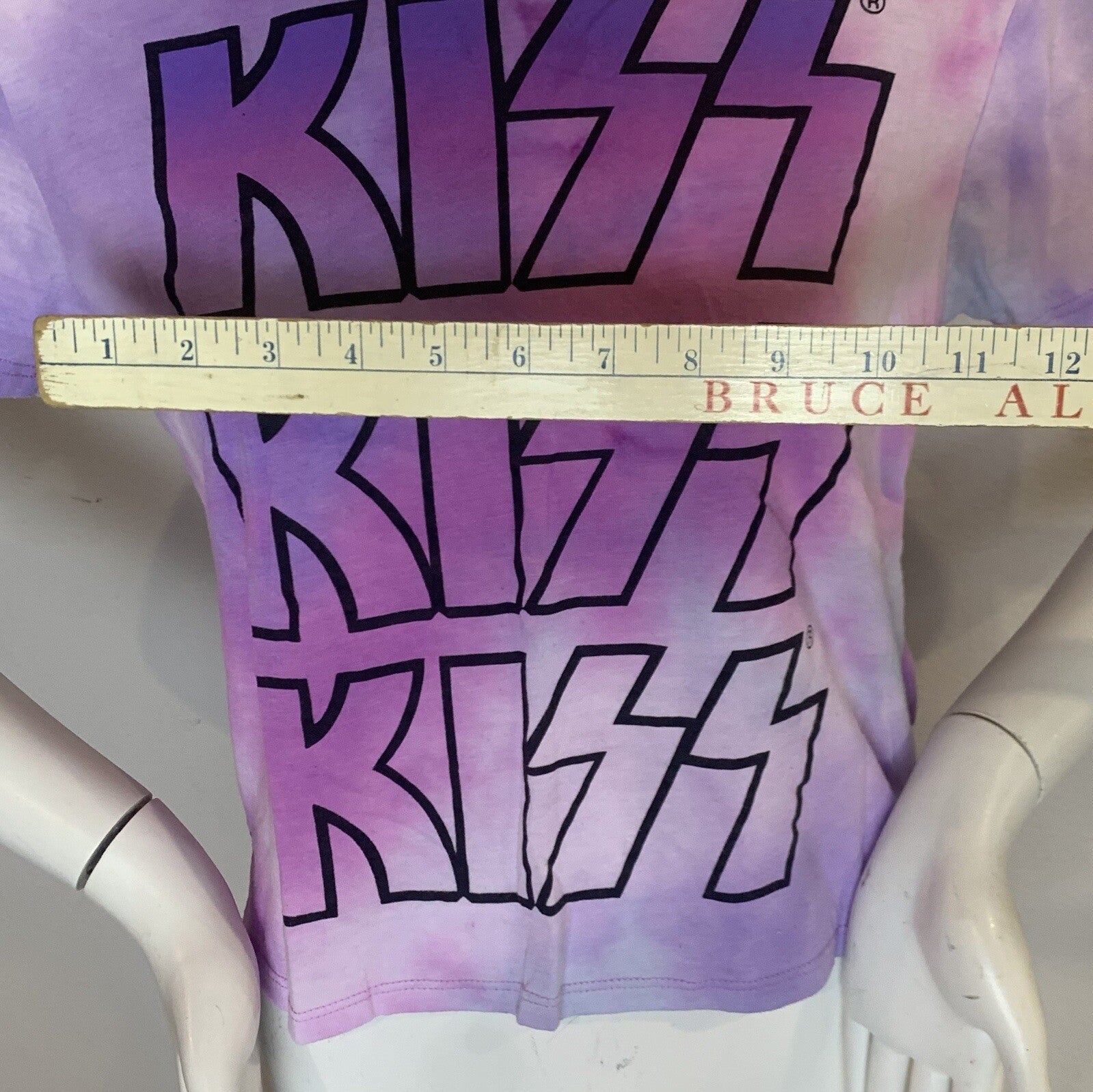 2020 KISS Officially Licensed Cropped T-shirt Tie Dye Women’s Size S (3-5)