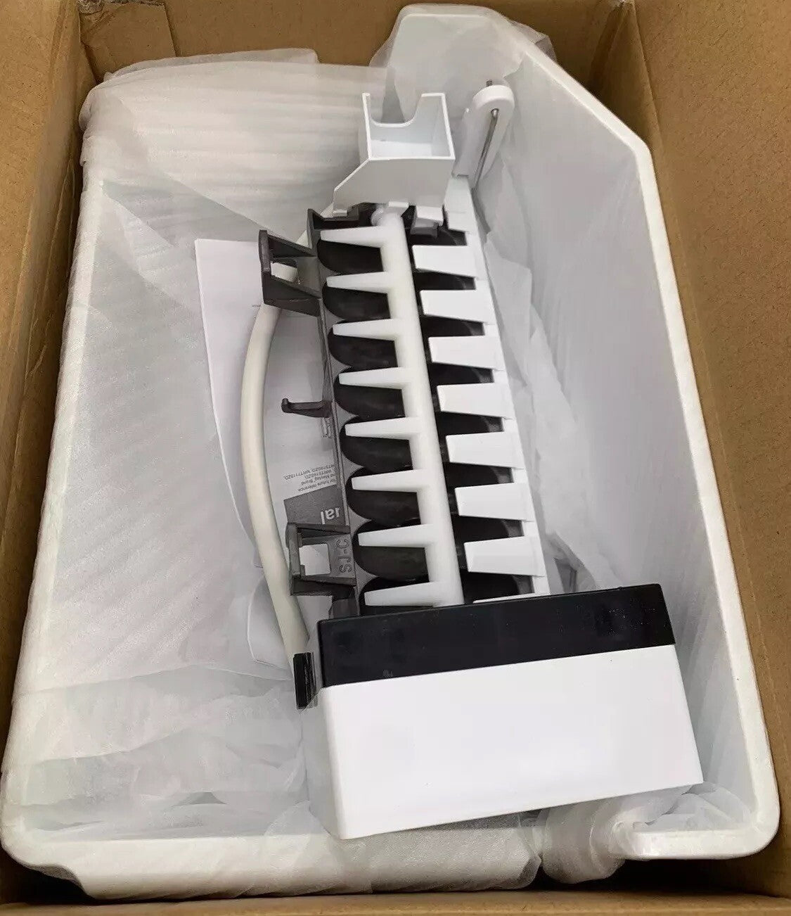 Replacement Ice Maker Kit Replaces Whirlpool EZ Connect Ice Maker Part#: 118648