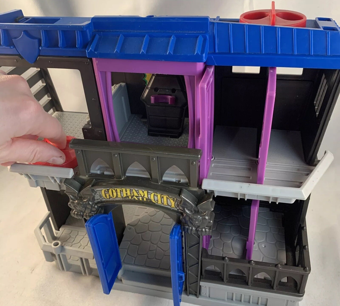 Imaginext 2012 Batman Gotham City Jail Playset DC Super Friends by Fisher Price