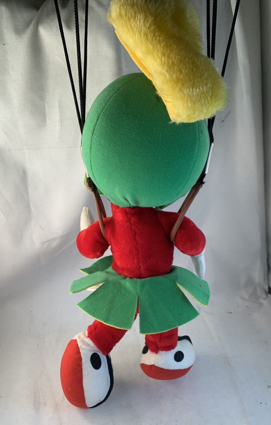 Looney Tunes 2001 Marvin The Martian with Parachute Large Six Flags Plush