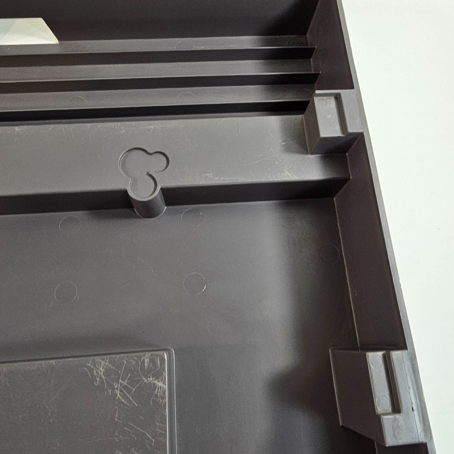 Hartzell 1980s Sega Master System/Genesis Video Game Center Storage Display Case