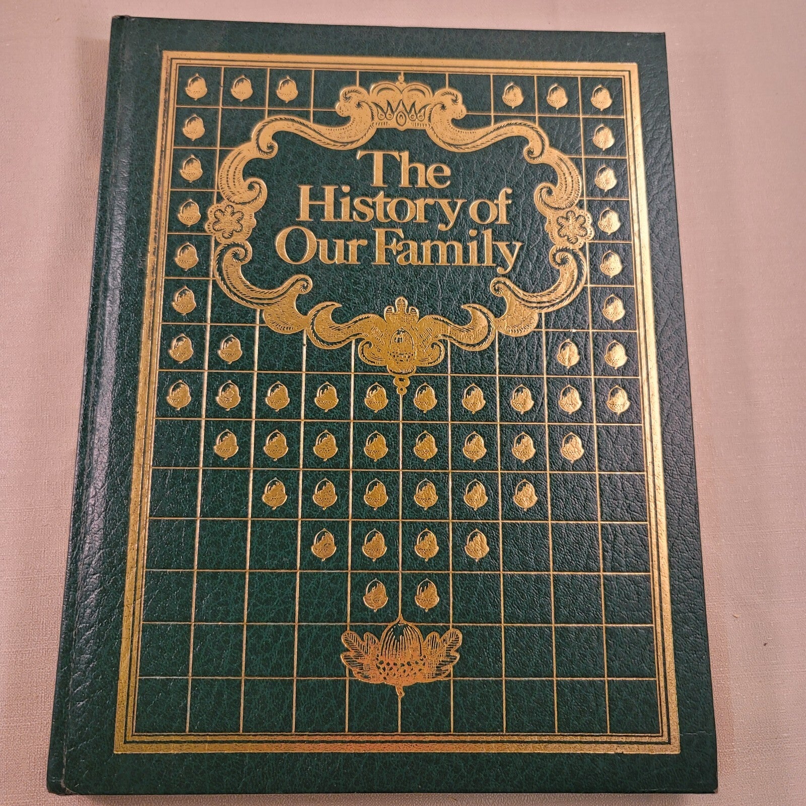 Grandmother Remembers: A Written Heirloom for My Grandchild Scrapbook Diary