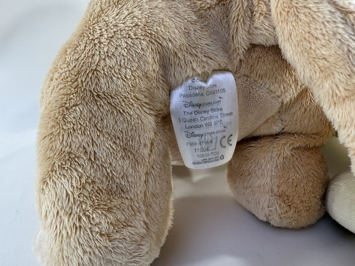 Disney Store 2011 The Lion King 14" Simba and Nala Plush Set