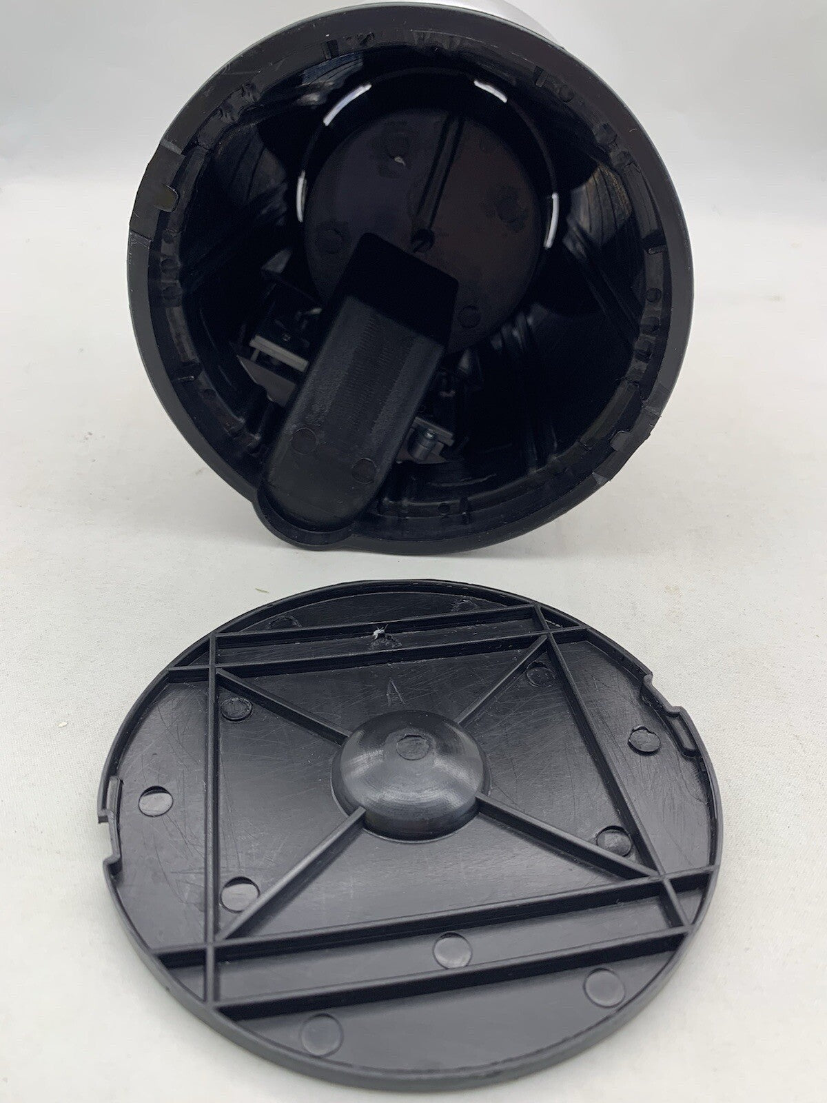 M&M's 2011 Star Wars Darth Vader Yellow M&M Candy Dispenser - Tested