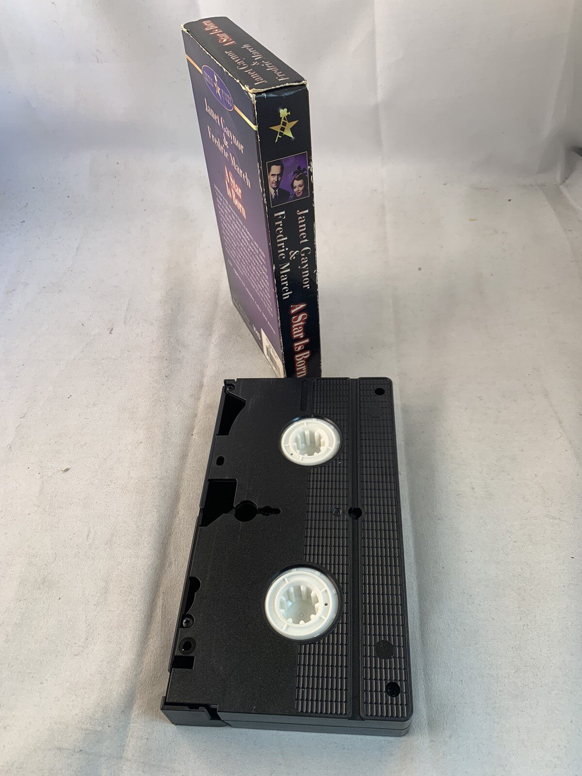 A Star Is Born (VHS, 1937 Version) Janet Gaynor/Fredric March