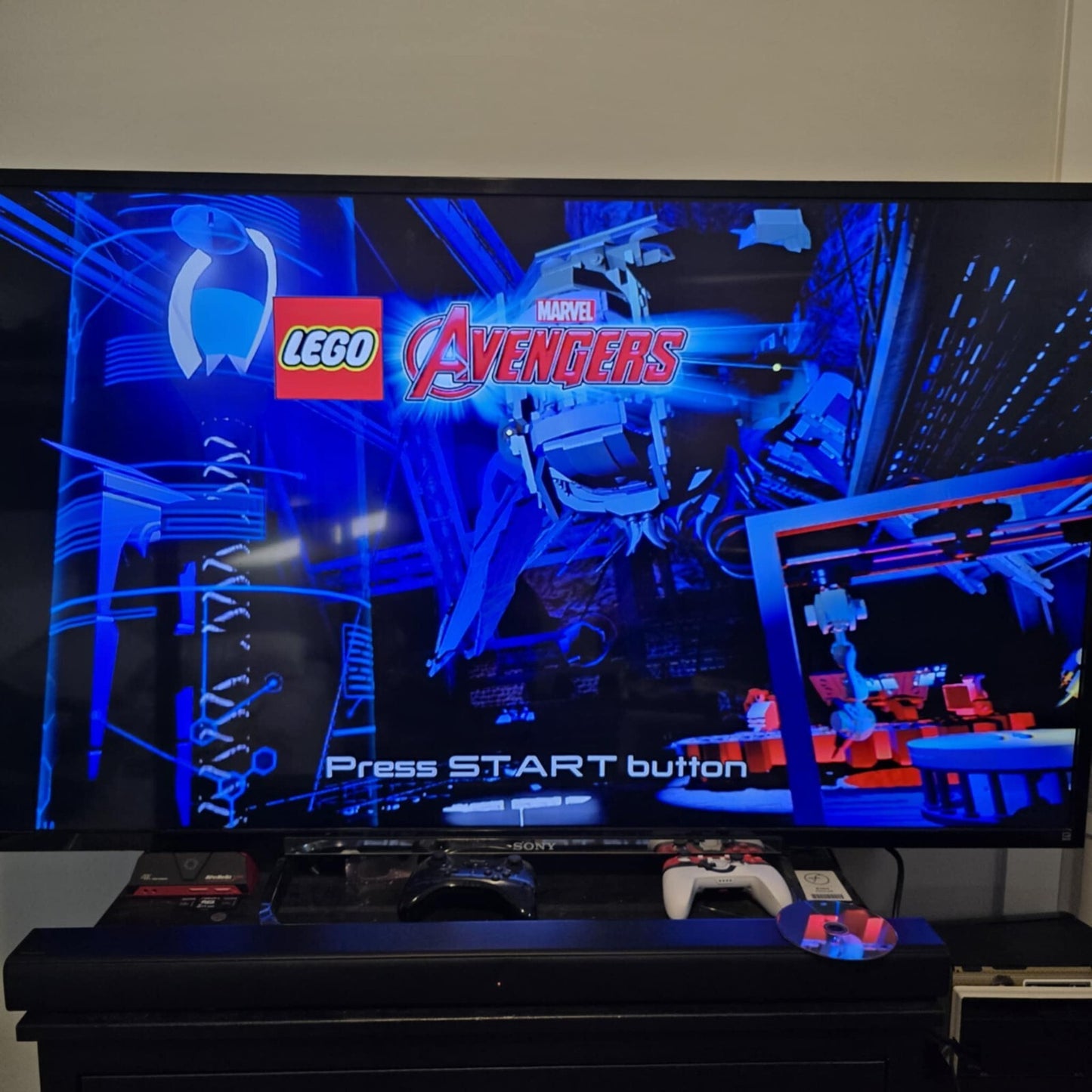 LEGO Marvel's Avengers (Sony PlayStation 3, 2016) Game Case Manual - Tested