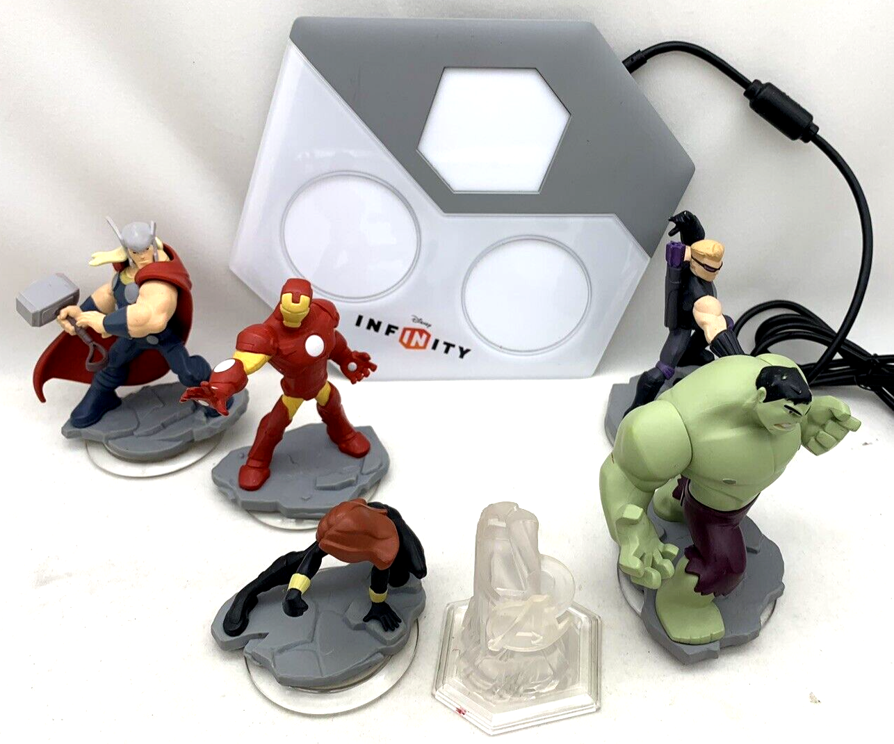 Disney Infinity 2.0 Marvel Iron Man Black Widow Thor Hawkeye Hulk Tower & Portal
