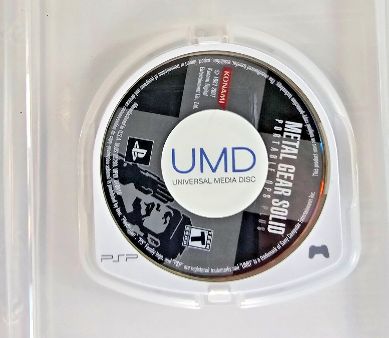 Metal Gear Solid: Portable Ops Plus (Sony PSP, 2007) Game Case Manual - Tested