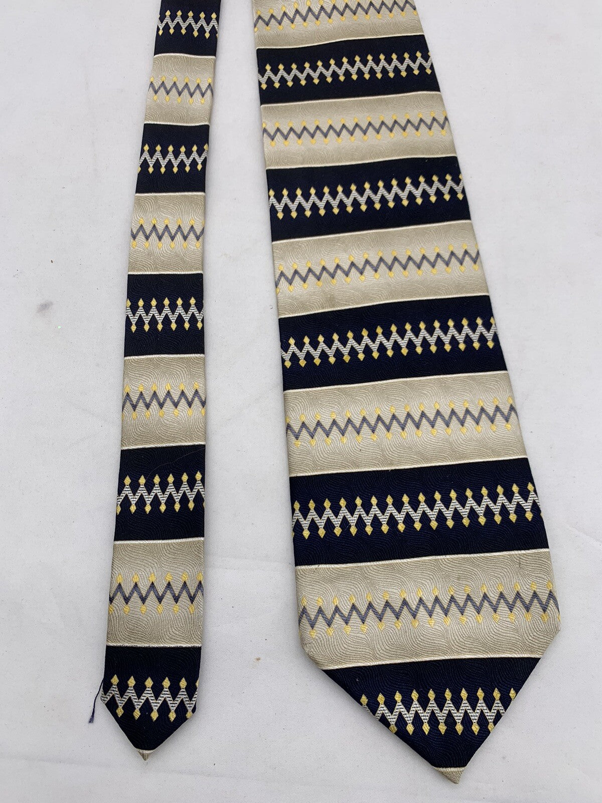 DiMoggio Navy Blue Silver Gold 62” Men’s Geometric Tie
