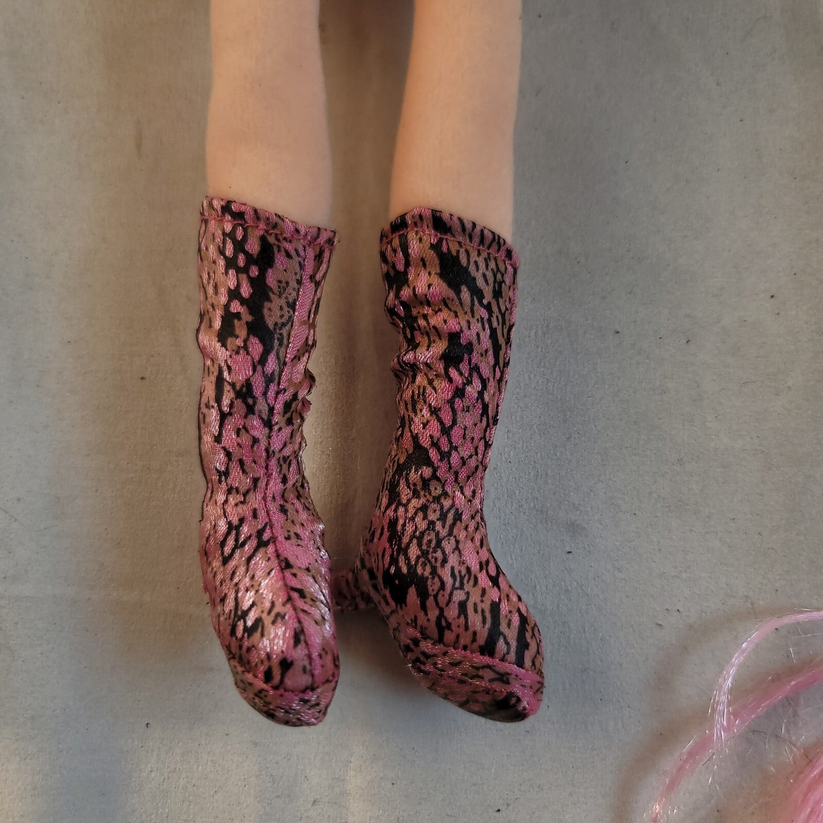 Ty Girlz 13" Plush Dolls Lot of 2 Toys Sizzlin' Sue and Punky Penny