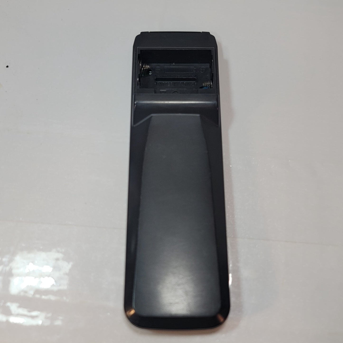 Hitachi VT-RM382A Illuminated Remote Control