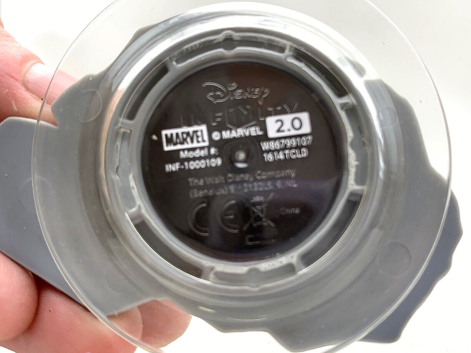 Disney Infinity 2.0 Marvel Iron Man Black Widow Thor Hawkeye Hulk Tower & Portal