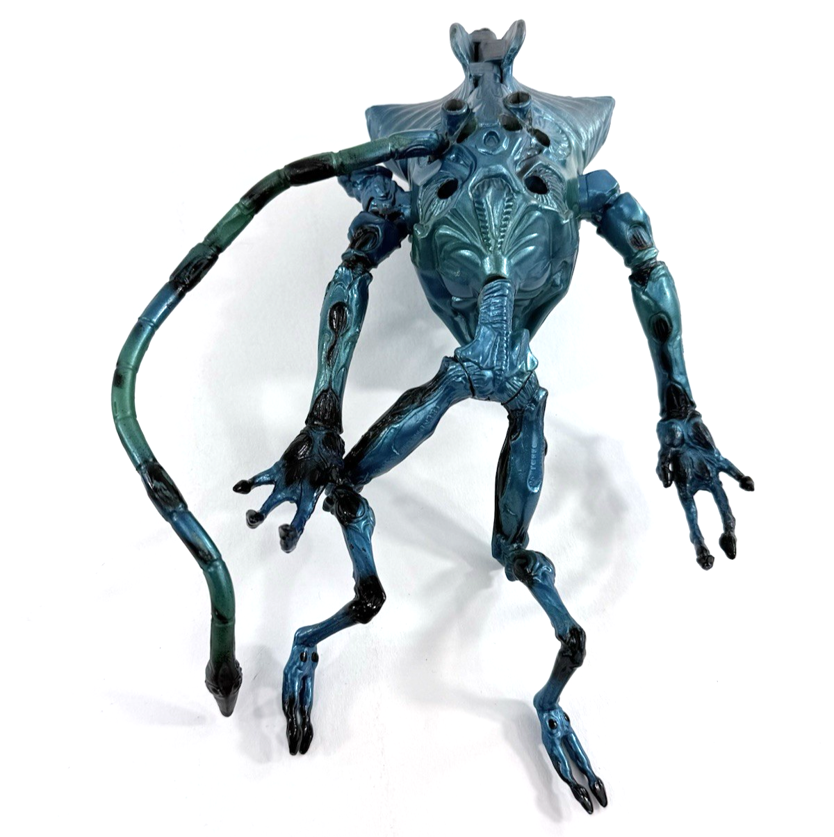 Trendmasters 1994 Independence Day 9" Alien Action Figure Set - Read