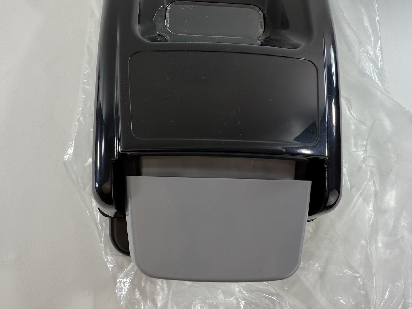 Gojo Push-Style Soap Dispenser 9033-12 - New, No Box