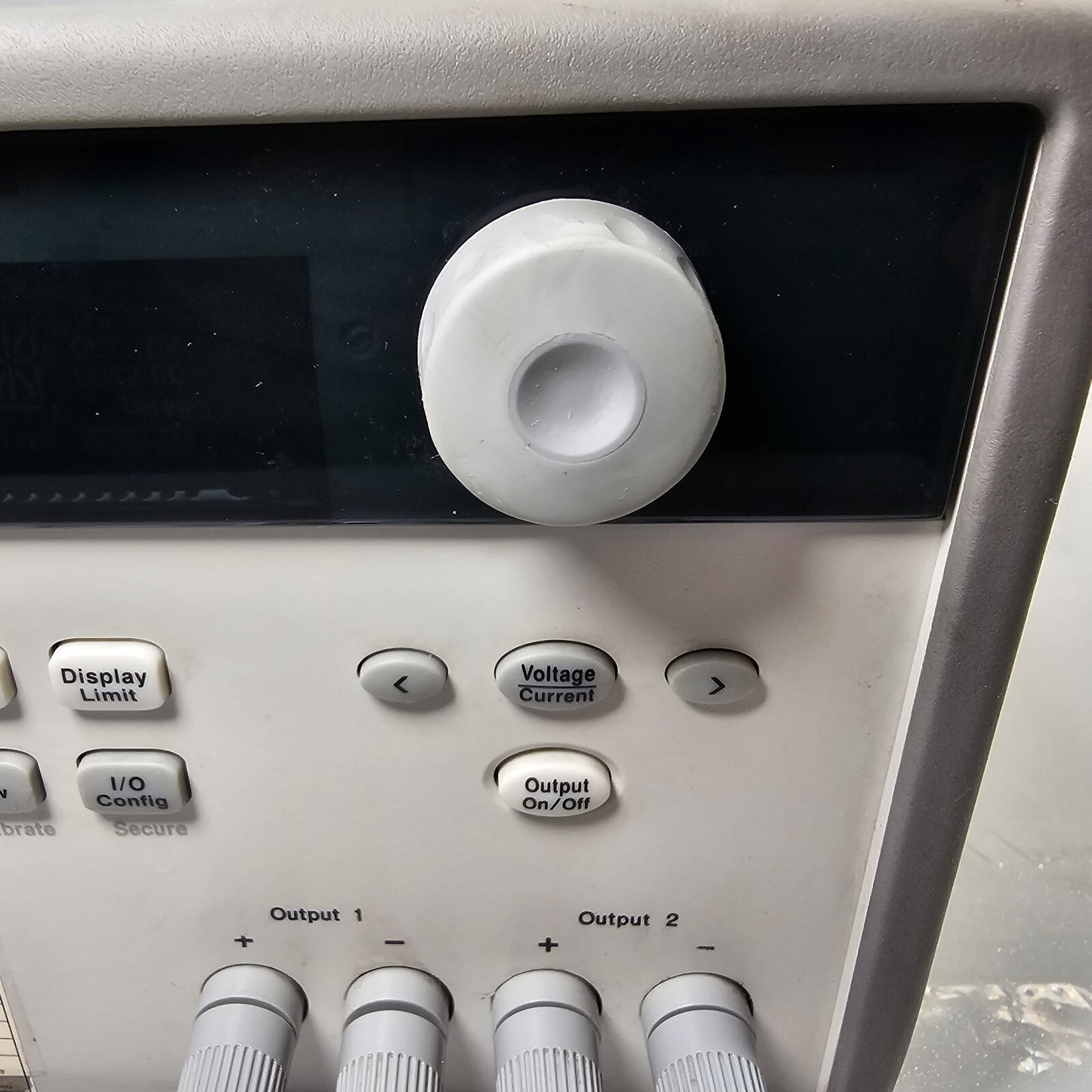 Agilent E3648A Dual Output DC Power Supply 0-8V,5A/0-20V,2.5A - Tested - 2490