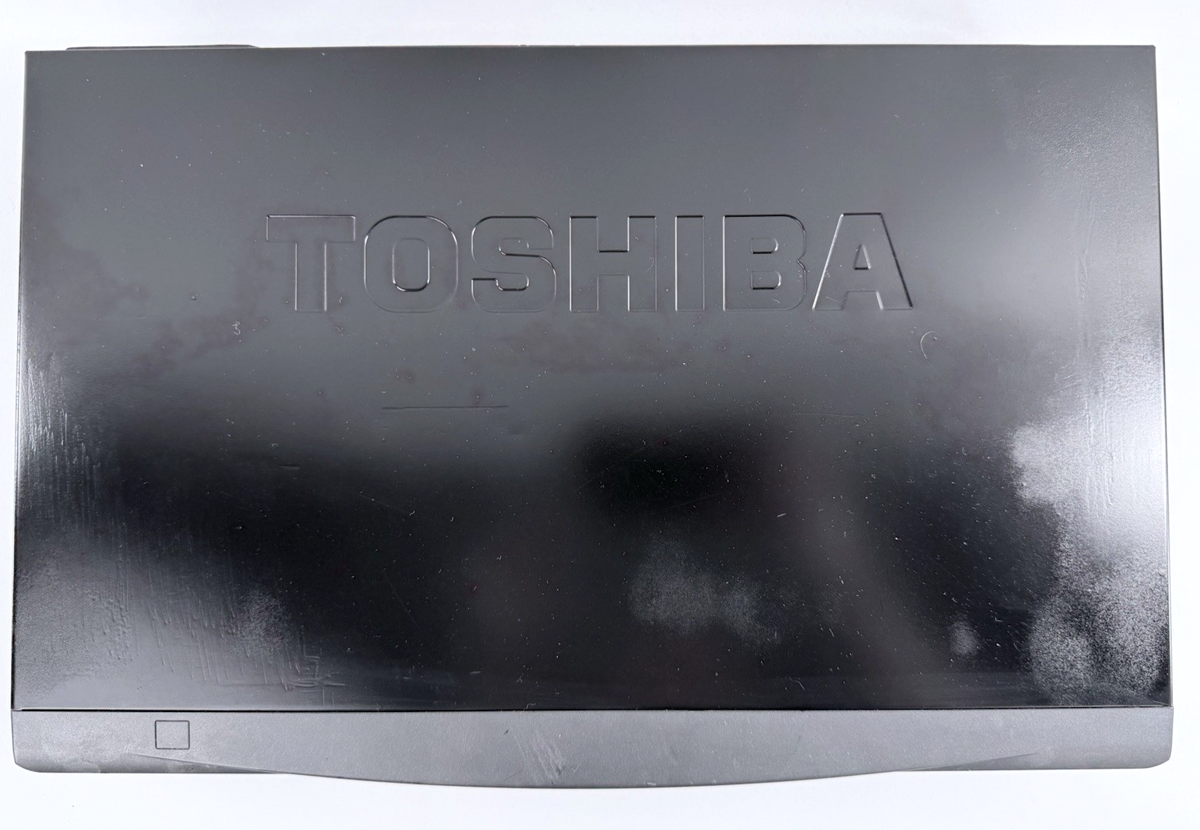 Toshiba M-754 6 Head Pro Drum Video Cassette Recorder with Cables - No Remote