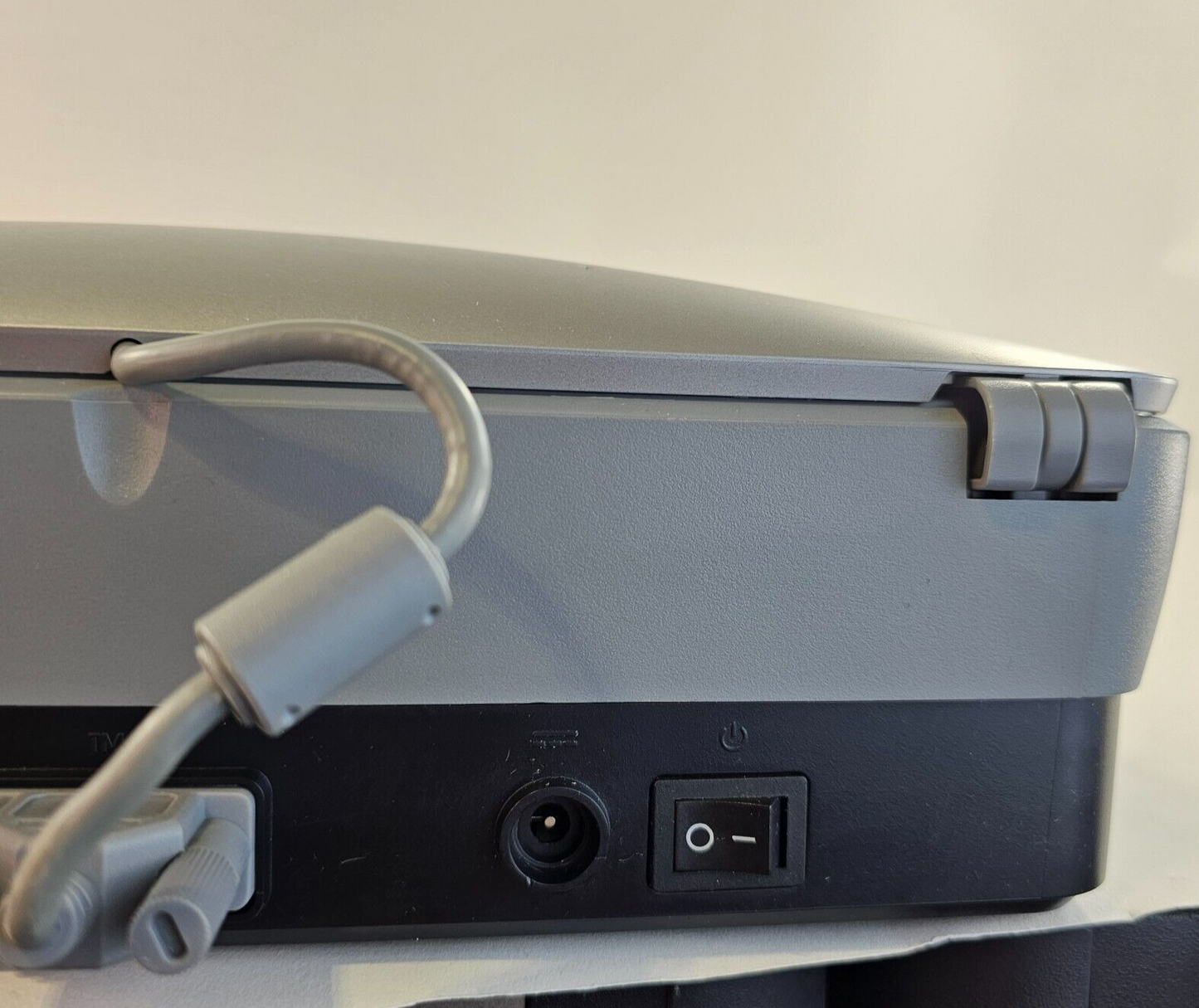 HP ScanJet 4850 Flatbed Scanner - Tested and Working