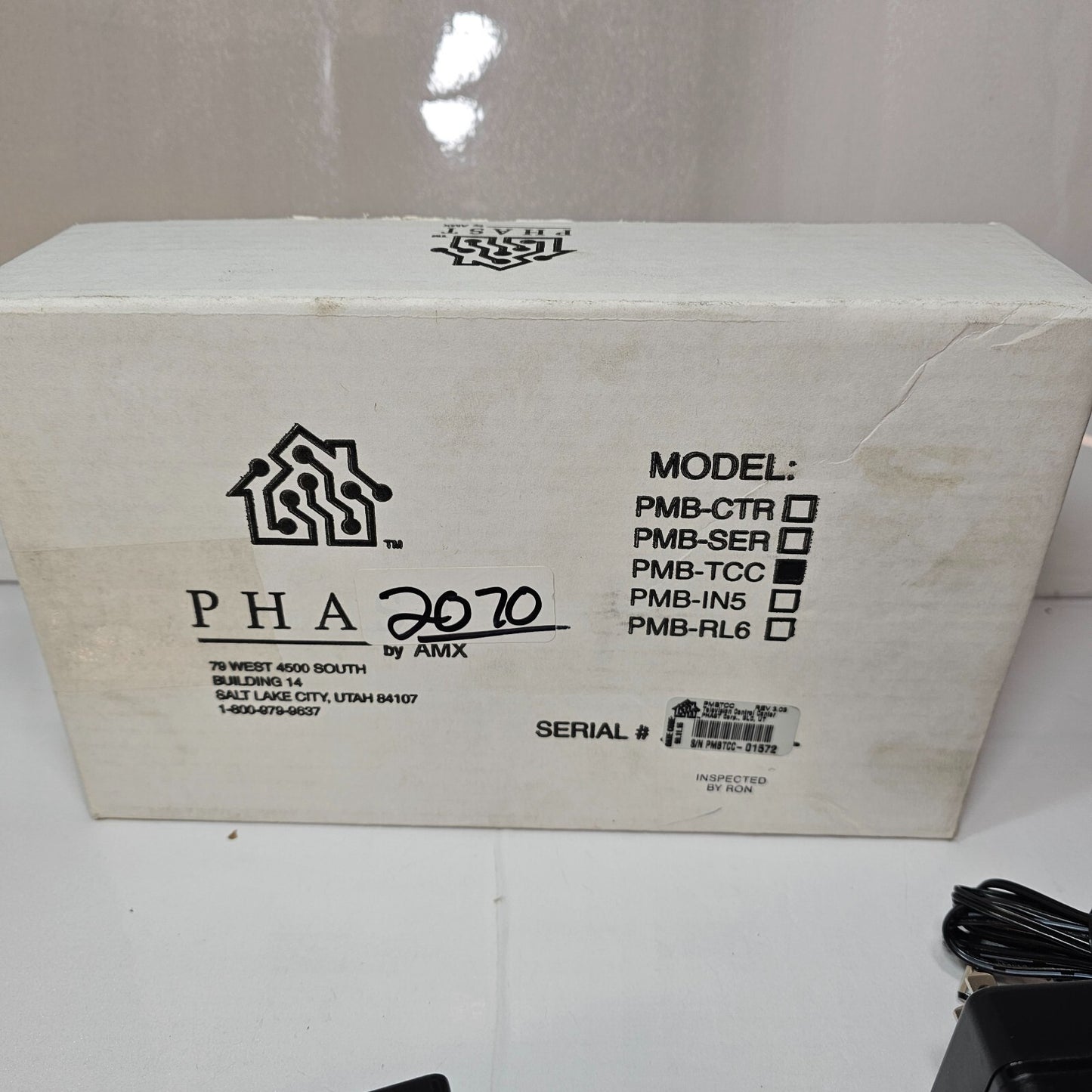 Phast by AMX Landmark PMB-TCC Remote Television Control Center with Power Supply