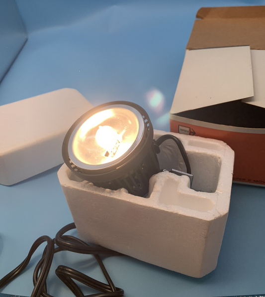 Atlas Warner Fireball Super 8 650 Watt Quartz Lamp Movie Light - Tested