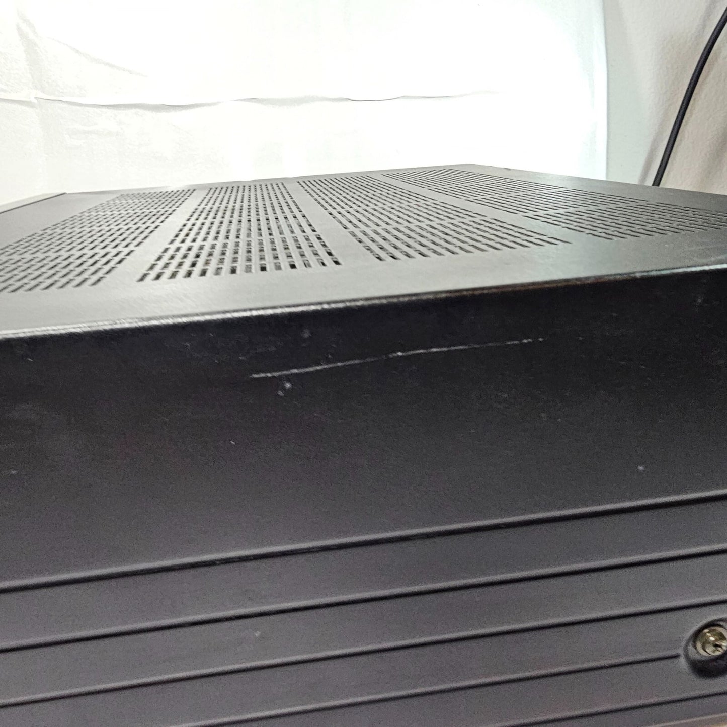 Yamaha RX-V590 RDS Audio Video 5.1 Natural Sound Surround Sound AV Receiver