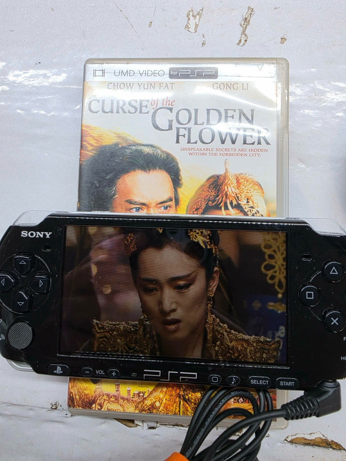 Curse of the Golden Flower (UMD, 2007) Disc and Case - Tested and Working