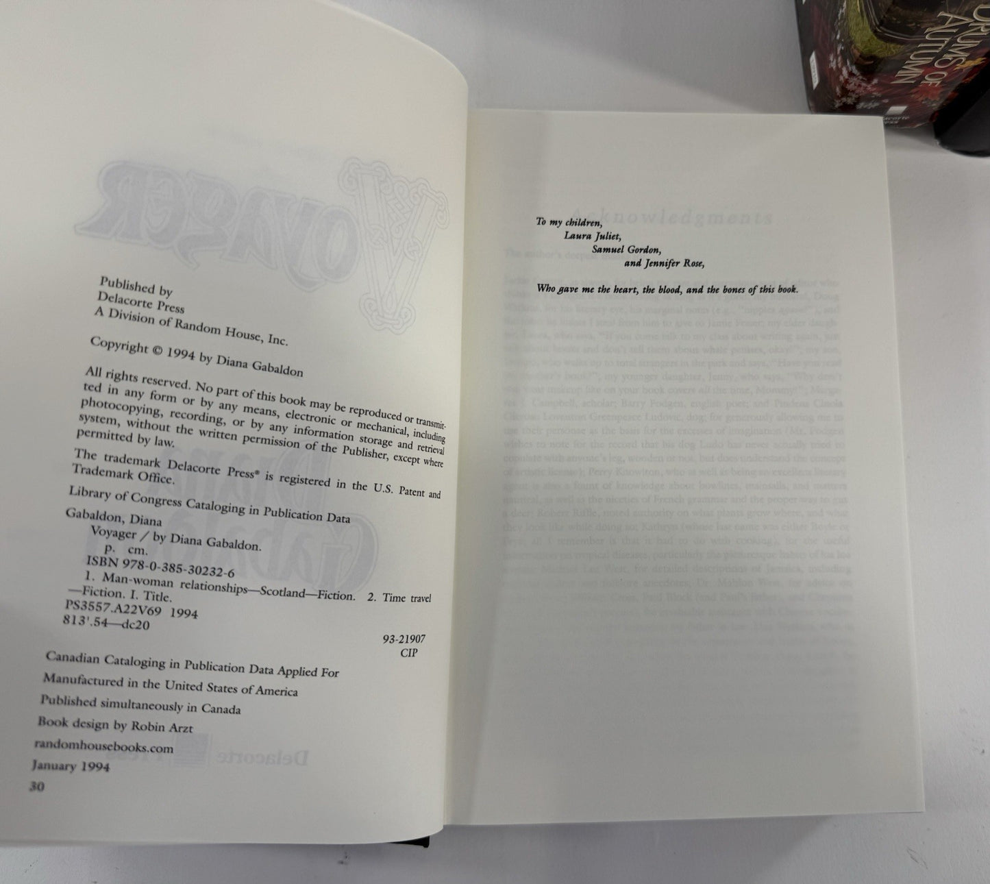 Outlander 8 Book Series, Graphic Novel, Outlandish Companion By Diana Galbadon