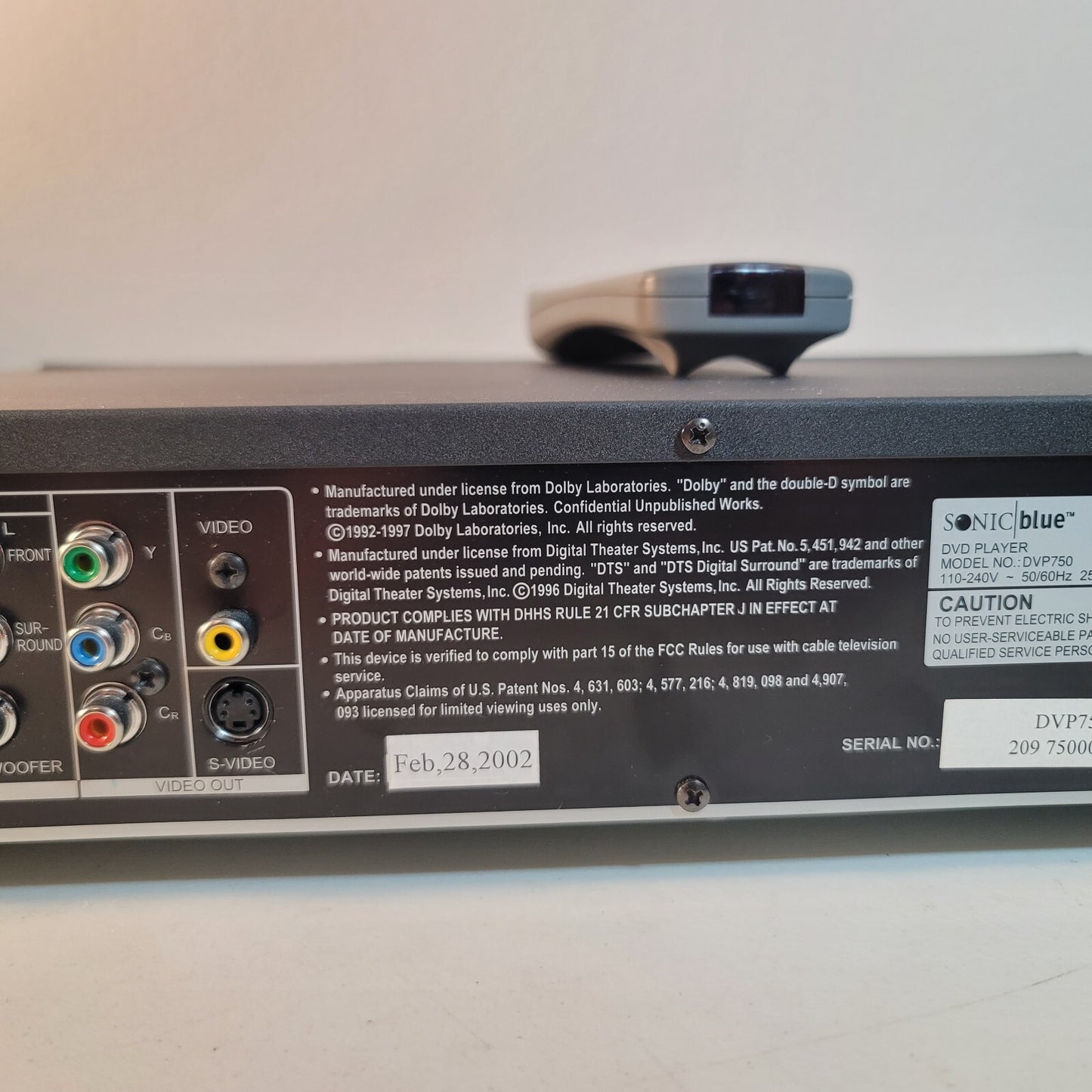 SonicBlue Go Video DVP750  DVD Video CD MP3 Player With Remote