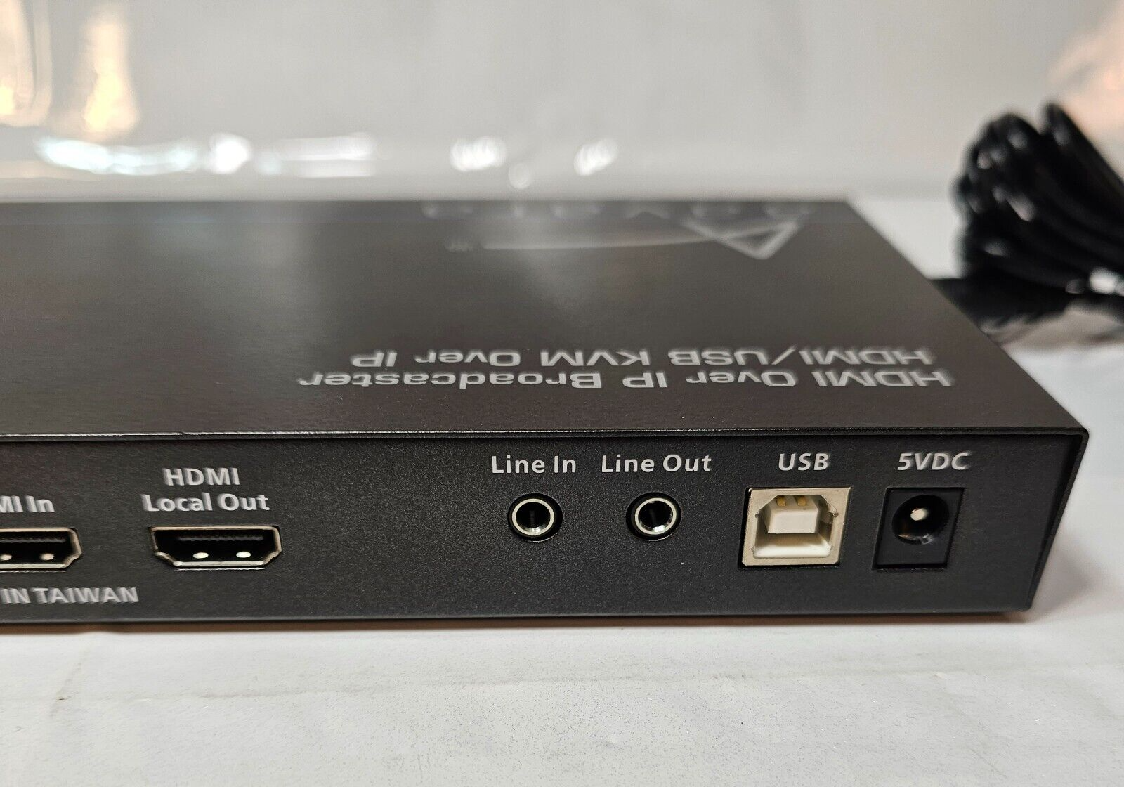 Aavara Sender PB7000-SE HDMI Over IP Broadcaster HDMI/USB KVM