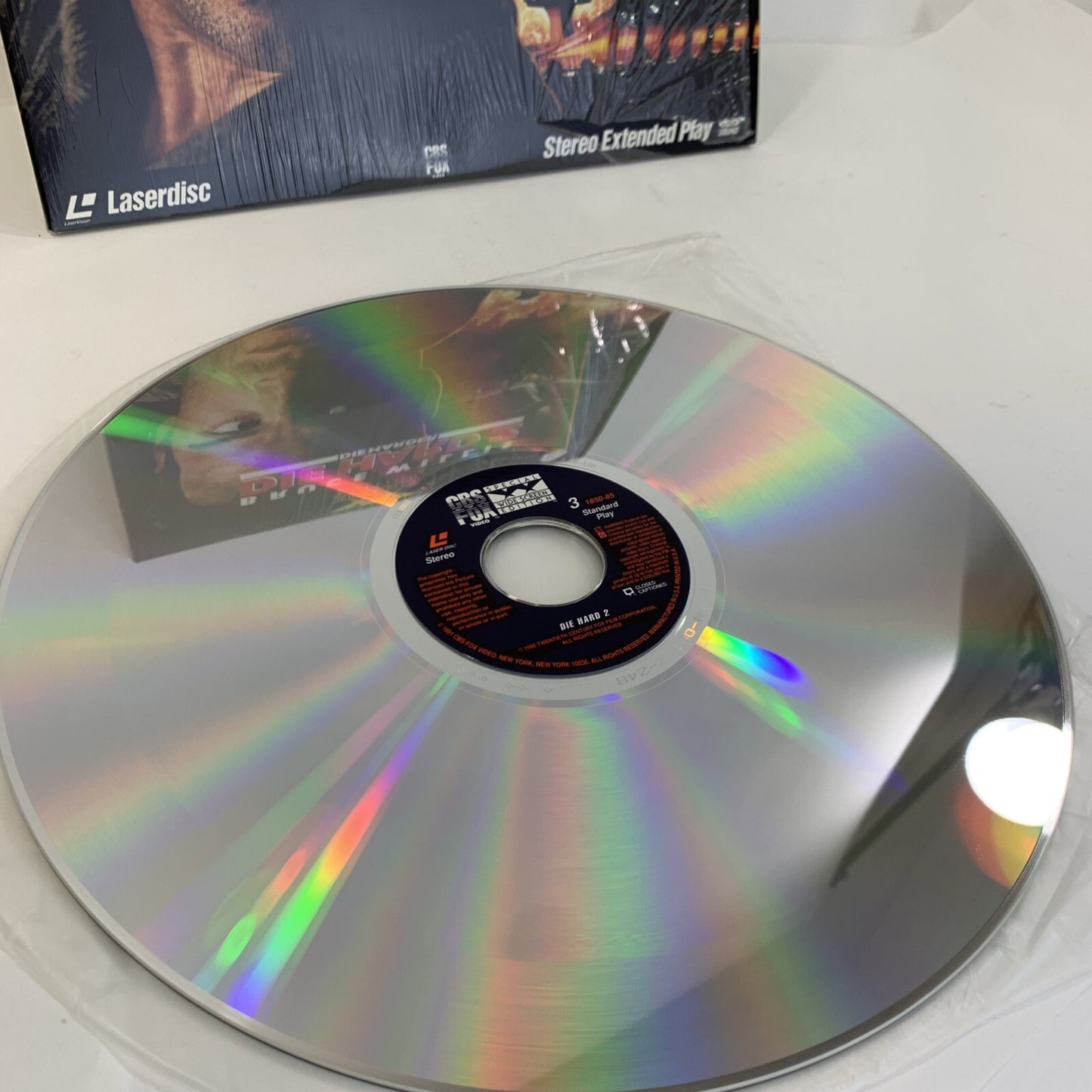 Die Hard (Widescreen Laserdisc Bundle) Die Hard 2/Die Hard 3 -  Tested