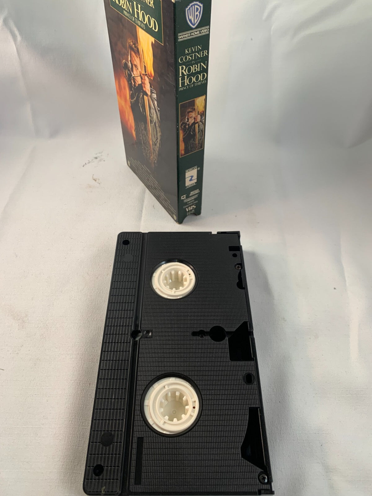 Robin Hood: Prince of Thieves (VHS, 1991)