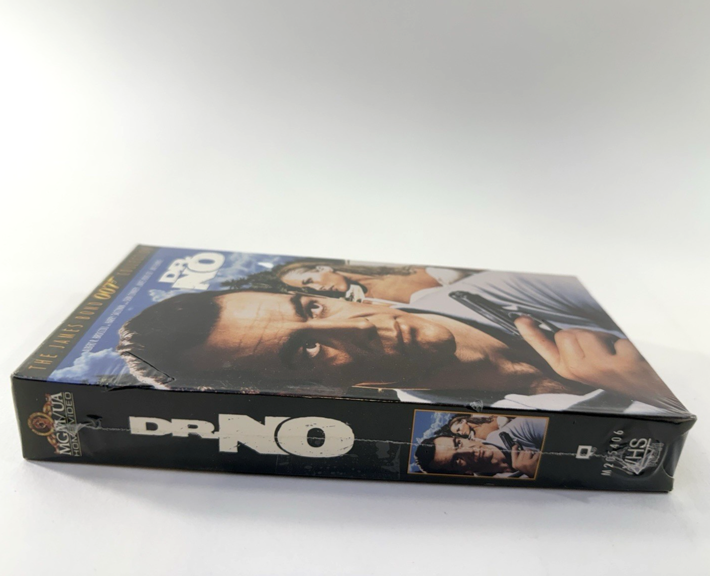 Dr. No (VHS, 1995) New, Factory, Sealed - Sean Connery 007 James Bond Film