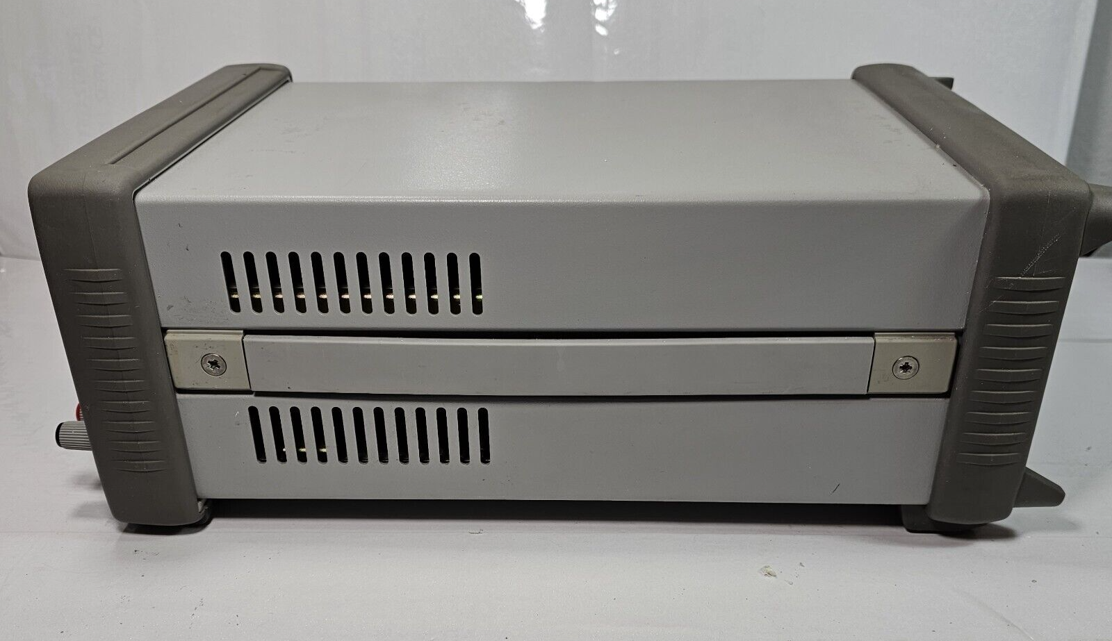 Agilent E3648A Dual Output DC Power Supply 0-8V,5A/0-20V,2.5A - Tested - 4386