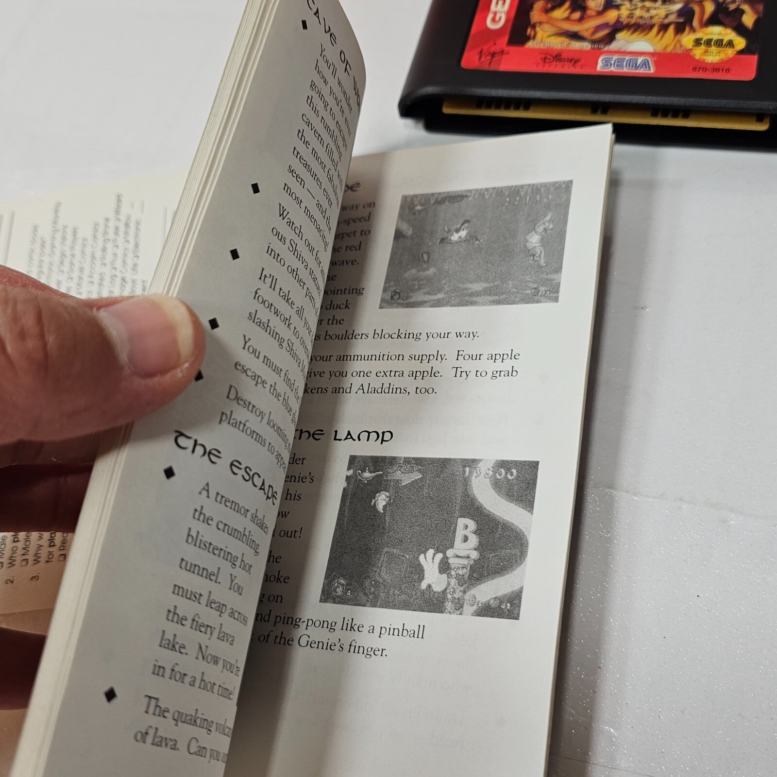 Disney's Aladdin (Sega Genesis, 1993) Game Box Manual Registration- Tested