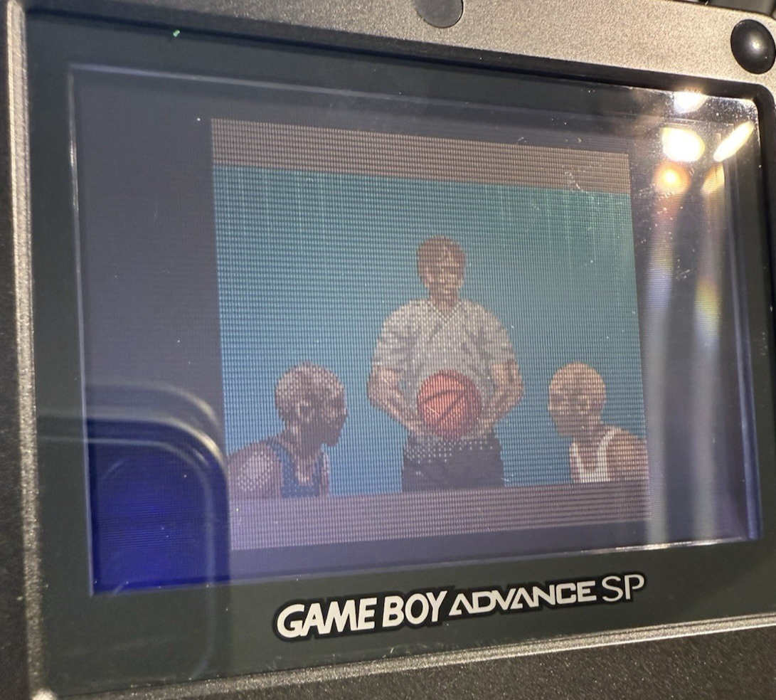 NBA 3 on 3 featuring Kobe Bryant (Nintendo GameBoy Color, 1999) Game Cartridge