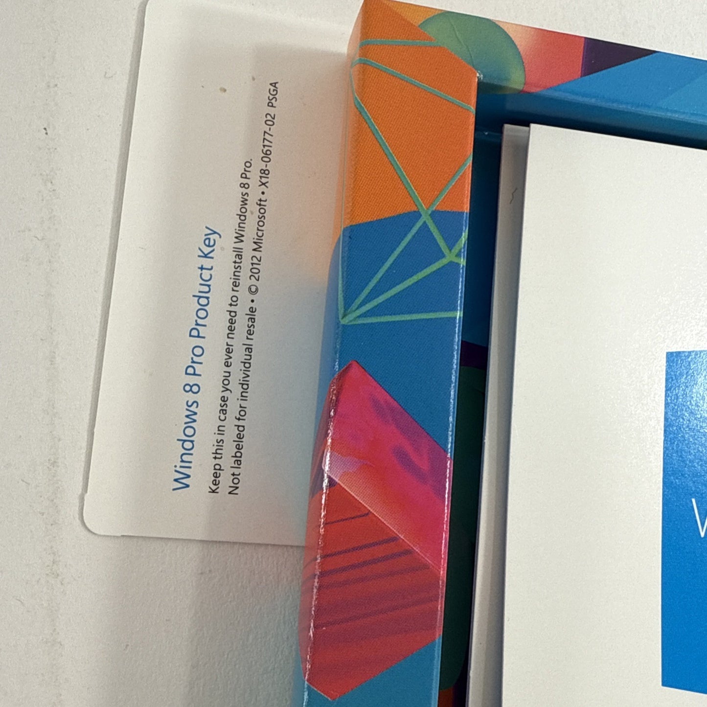 Microsoft 2012 Windows 8 Pro Upgrade for PC DVD - 34/64-bit Software only - Read