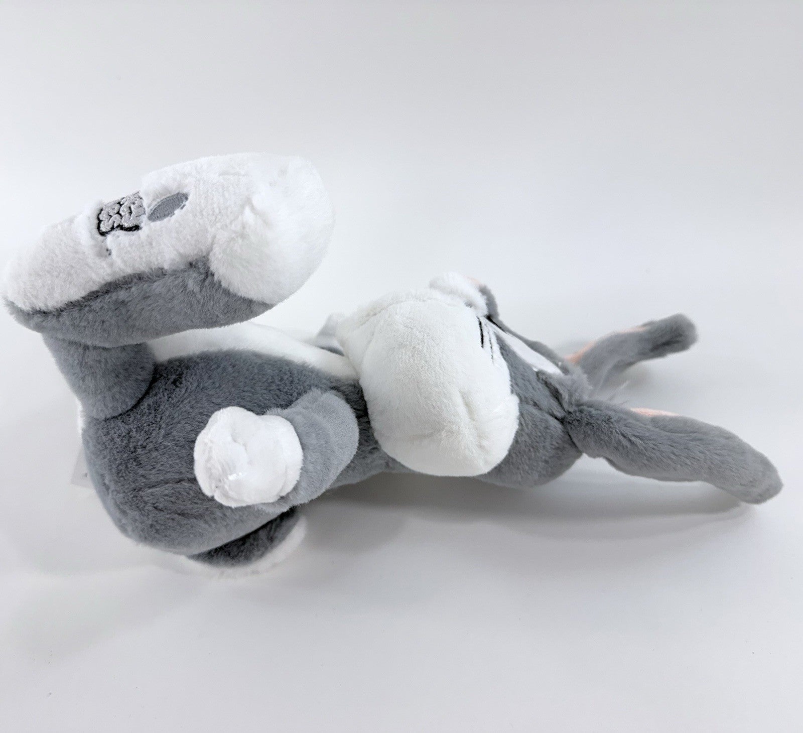 Jazwares Looney Tunes 8" Bugs Bunny Seated Soft Plush