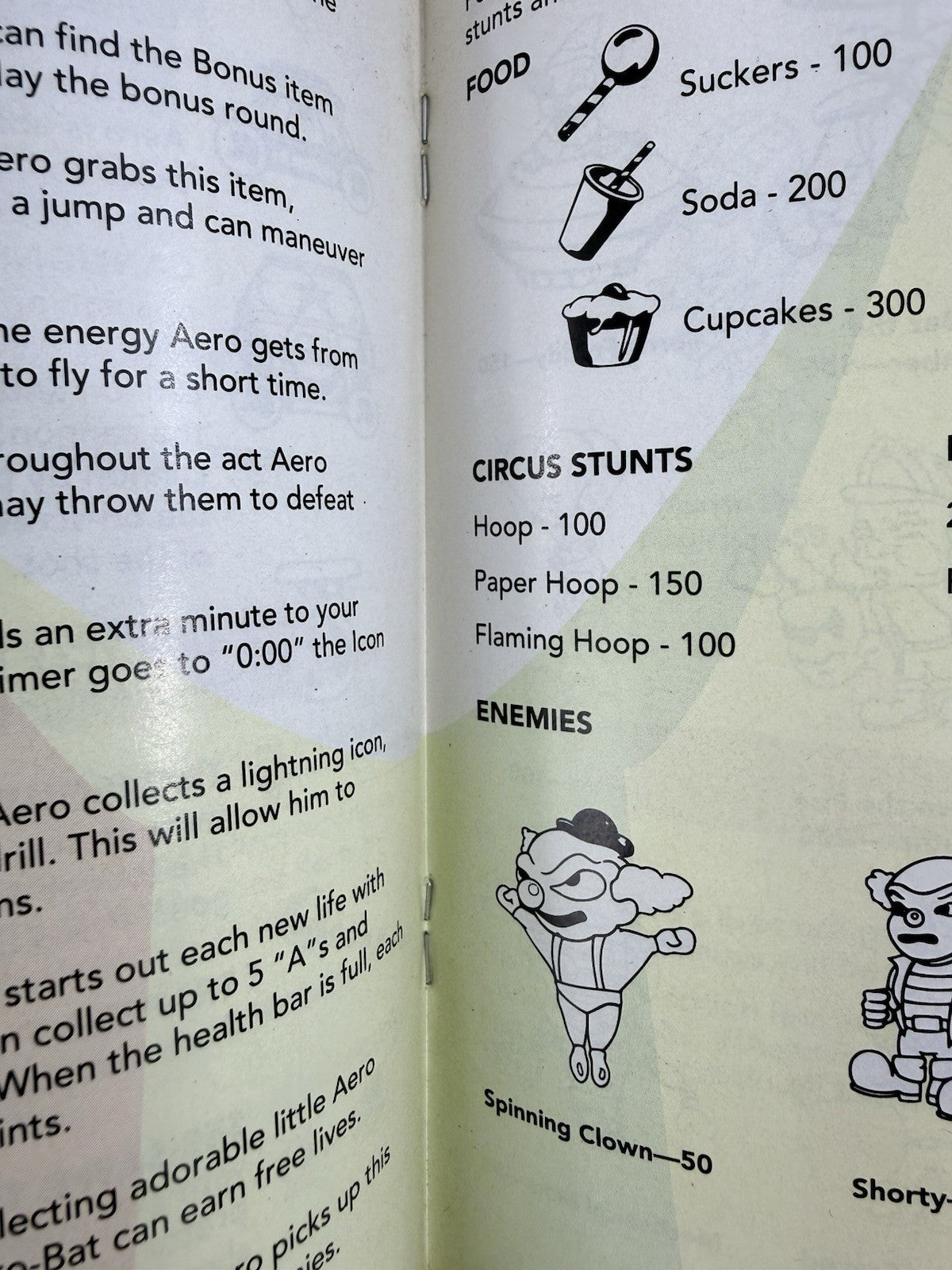 Aero The Acro-Bat 1993 Instruction Booklet for Super Nintendo SNS-XB-USA