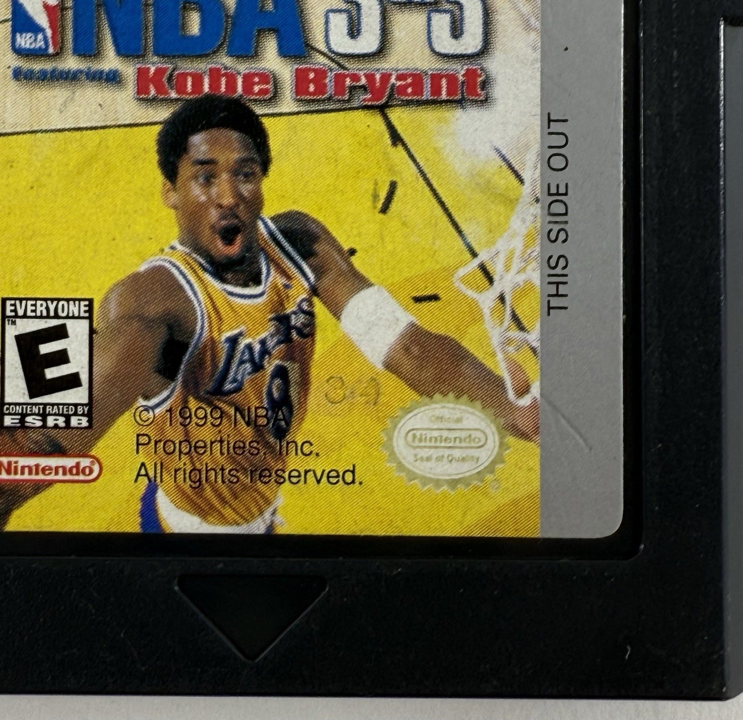 NBA 3 on 3 featuring Kobe Bryant (Nintendo GameBoy Color, 1999) Game Cartridge