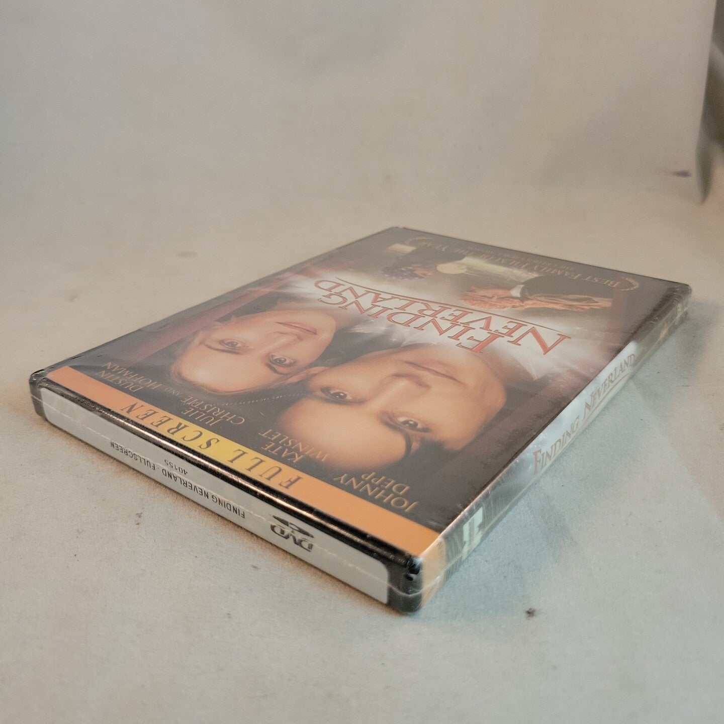 Finding Neverland (DVD, 2005, Full Frame) NEW