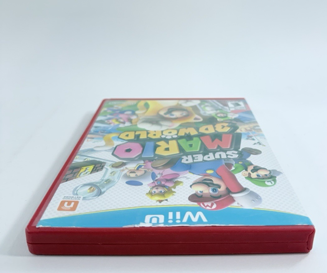 Super Mario 3D World (Nintendo Wii U, 2013) Game, Case, Manual - Tested