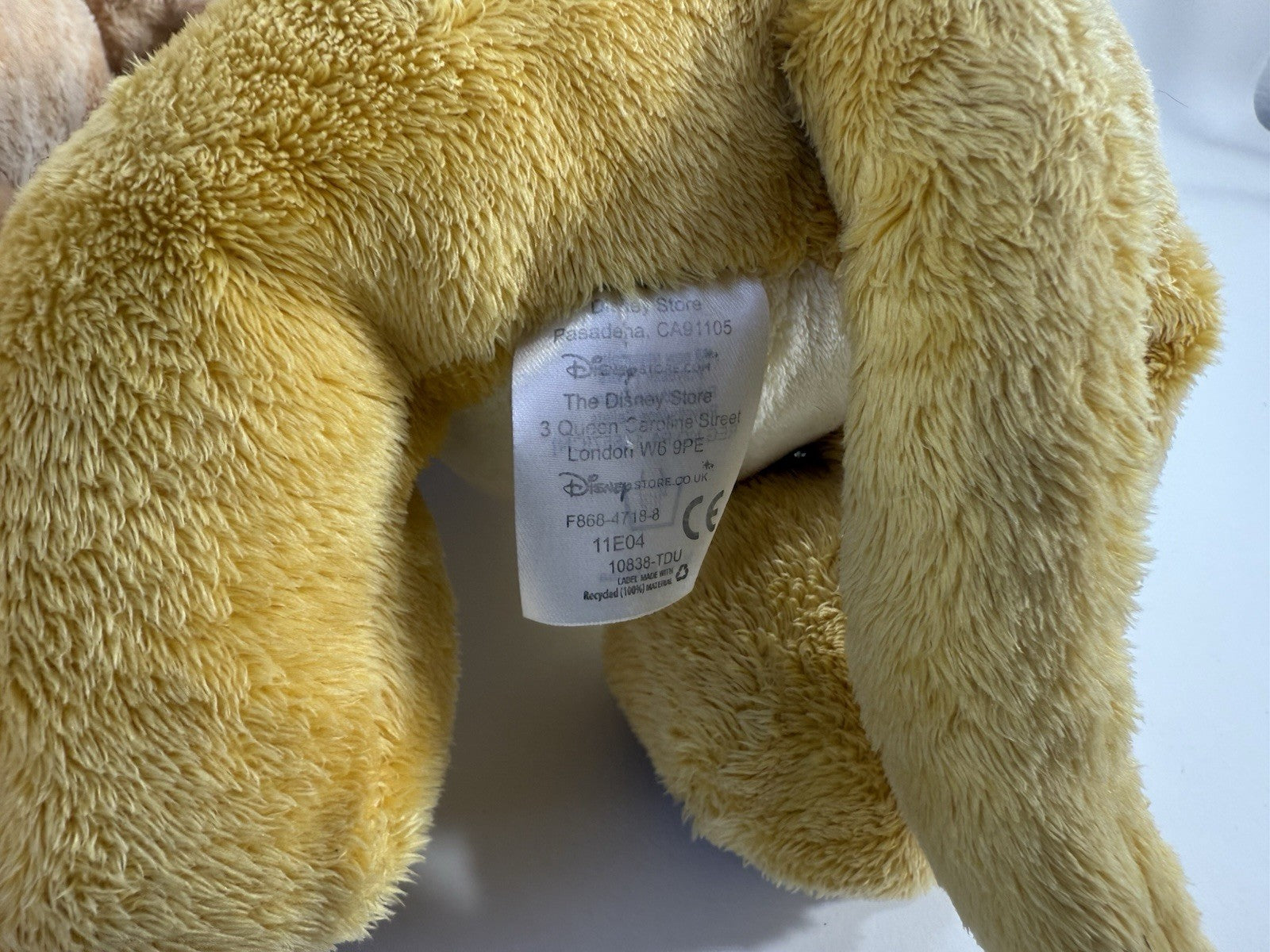 Disney Store 2011 The Lion King 14" Simba and Nala Plush Set