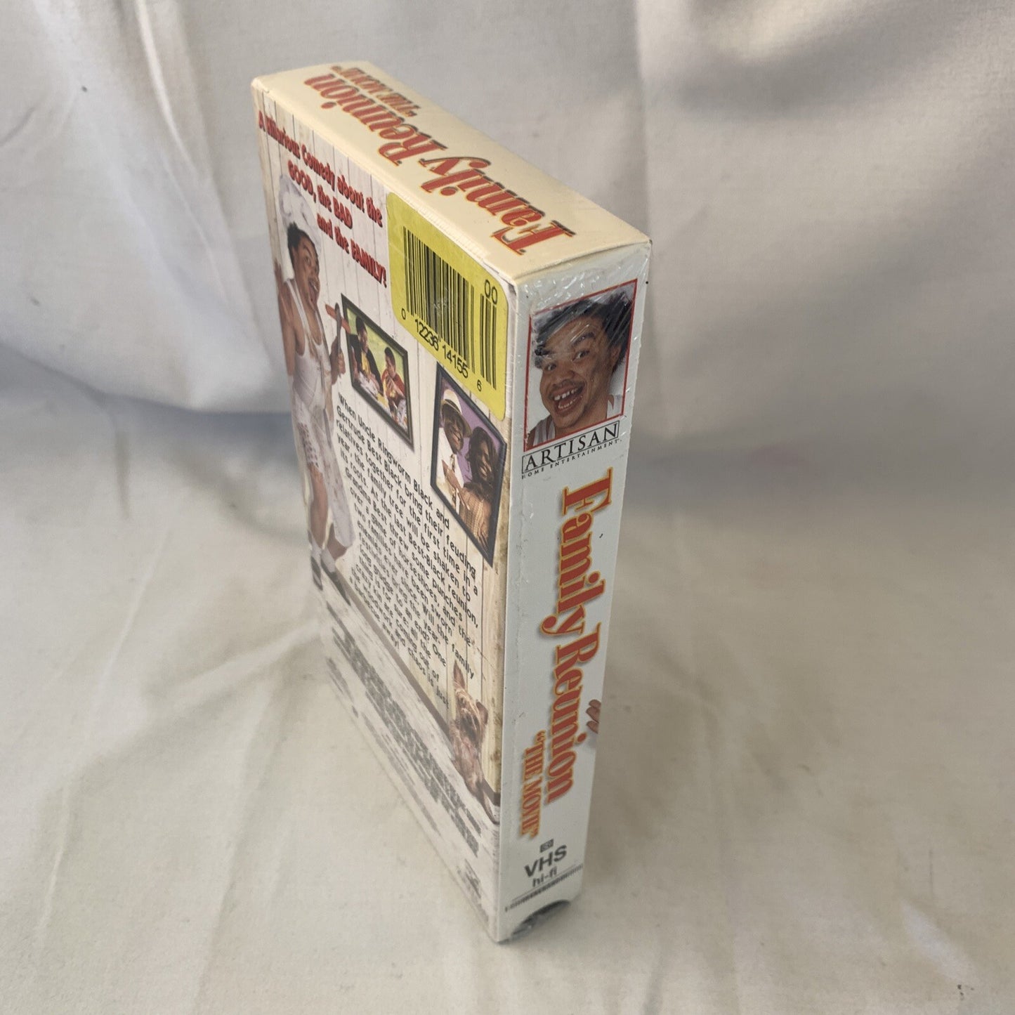 Family Reunion (VHS, 2003, Spanish Subtitled Version) NEW